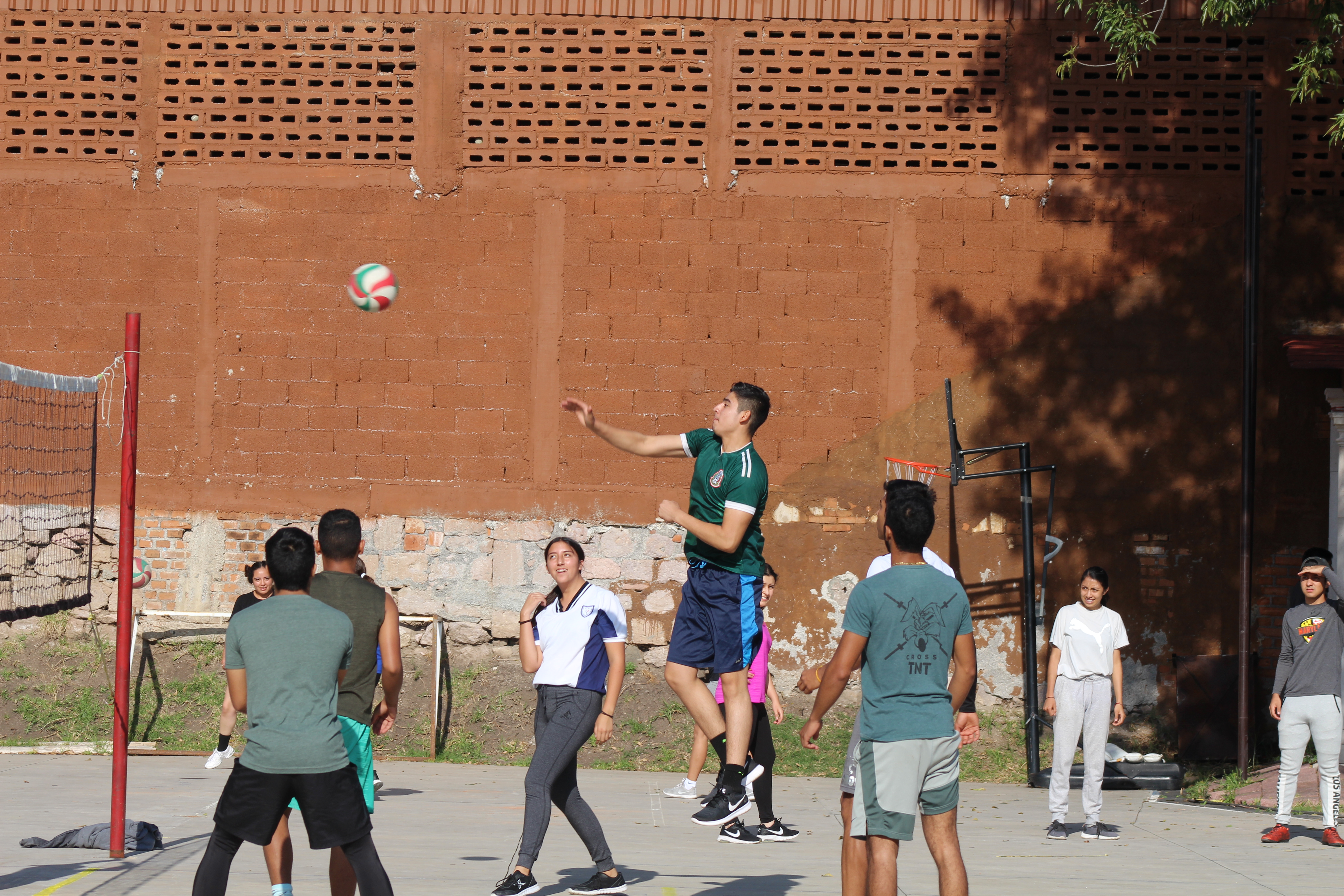 Con torneo de voleibol, la UdeMorelia celebra el Día Internacional del Deporte Universitario