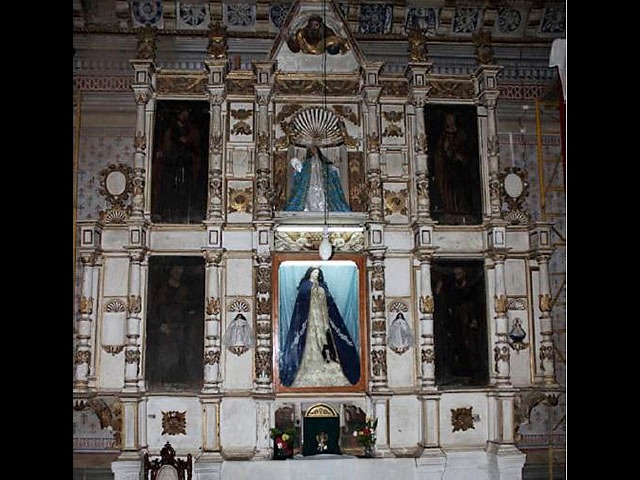 Pendiente, restauración de un retablo del Siglo XVI