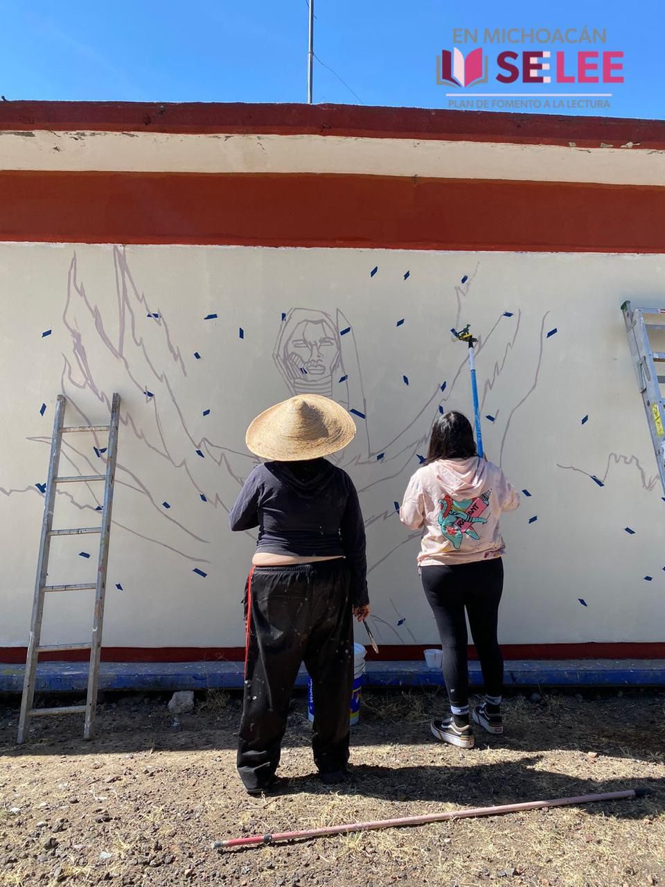 A través de murales, SEE y Secum fomentan el arte y la lectura en escuelas públicas