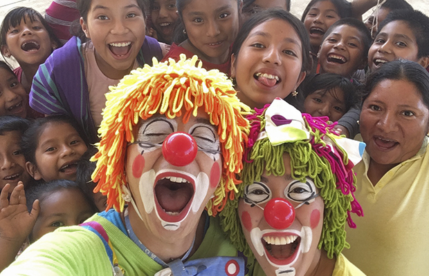 Maraca y Pandereta aportarán su granito de arena en Oaxaca, mediante sonrisas para chicos y grandes